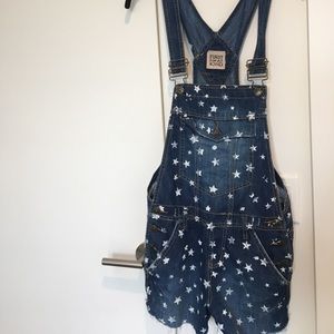 Star overall shorts